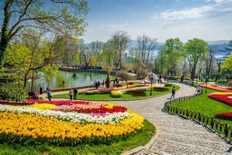 Spring In Istanbul And Istanbul Tulip Festival 2022 Dont Miss