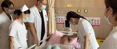 西安一名孕妇一周吃两次火锅进了icu！医生：高油高脂饮食容易发生高脂血症！王丹宝宝才平安