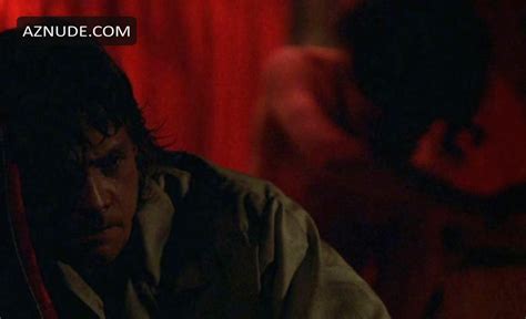 ANNIE POTTS Nude AZNude