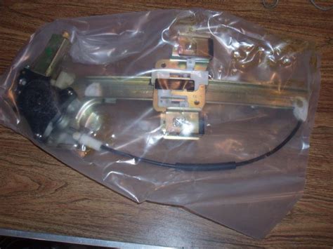 Purchase Buick Lesabre Window Regulator W Motor Rear Lh Driver