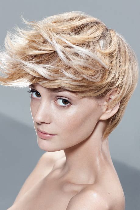 Stylische Kurzhaarfrisuren