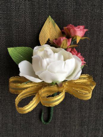 Art Idea: Silk Flower Corsages Using OMA Art – ScrippsOMA