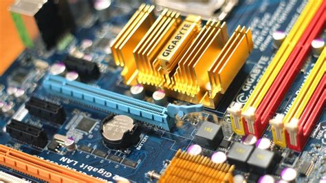 Logic Board vs Motherboard | What's the Difference? | PC Folks