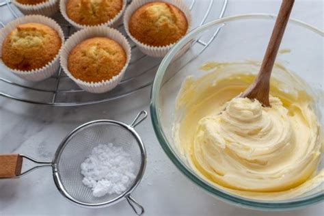 Cómo Hacer Frosting De Queso Crema ¡receta Para Decorar Postres