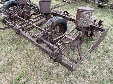 John Deere 490 Planters Bigiron Auctions