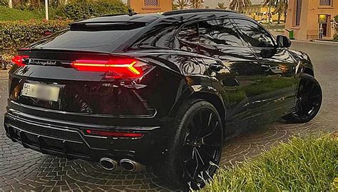 Lamborghini Urus Black Rental Dubai Uae Renter Point