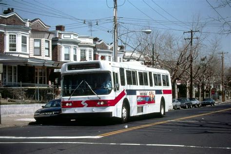 Septa Amg Trackless Trolley On Rt75 In 2021 Bus Amg Pennsylvania