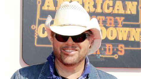 Tragic Details About Toby Keith