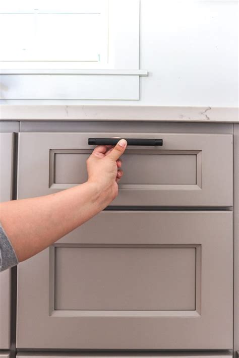 Kitchen Cabinet Door Hardware Placement Cabinets Matttroy