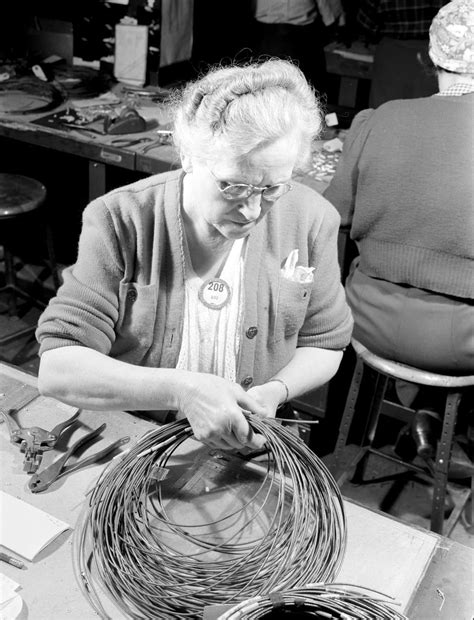 See 50 real life rosie the riveters other women war workers from wwii ...