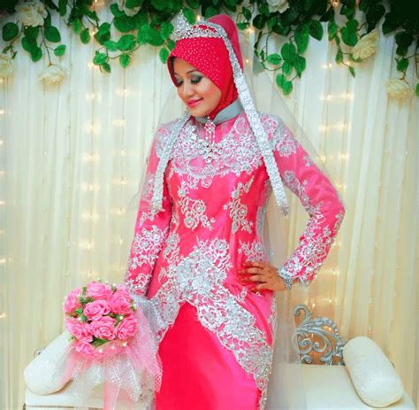 Baju Pengantin Warna Rose Gold Baju Pengantin Pink Dan Silver Butik