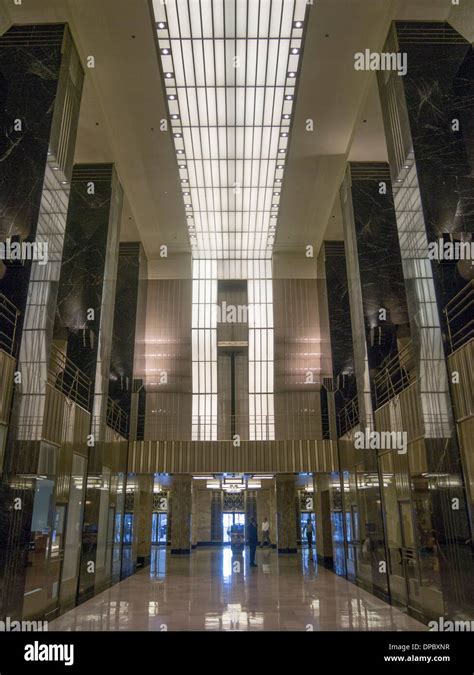 Interior of the Art Deco Chicago Board of Trade Building Stock Photo ...