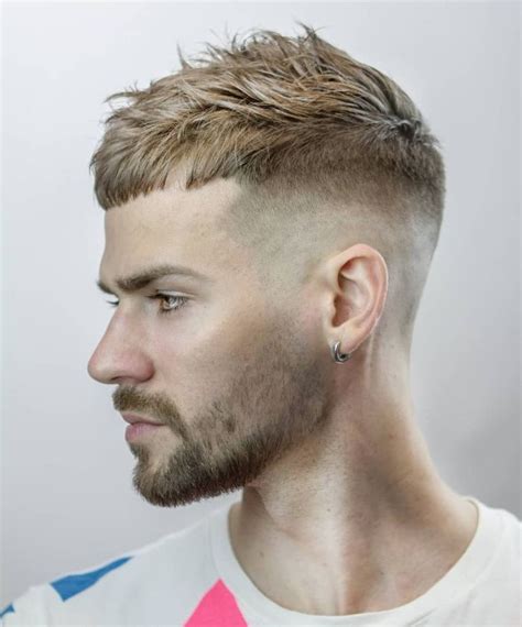 Coupe homme dégradé la coiffure tendance de 2020