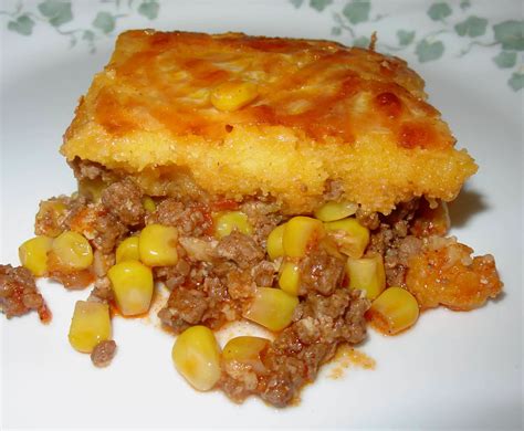 Classic Hamburger Corn Pie