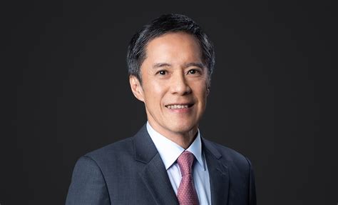 ophthalmologist dr chan wing kwong eye cornea surgeons