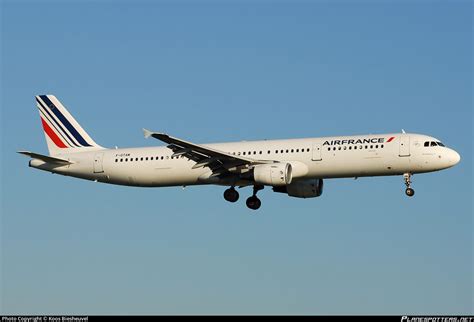 F GTAM Air France Airbus A321 212 Photo By Koos Biesheuvel ID 147396