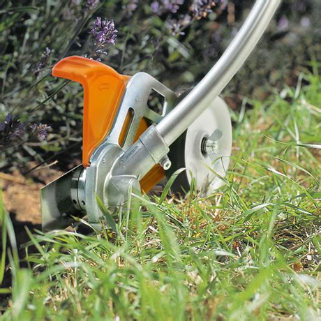 STIHL KombiSystem FCB KM krawędziarka Produkty Urządzenia