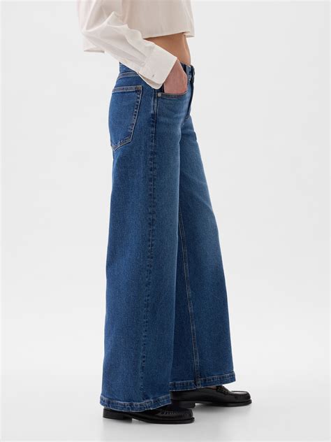 Low Rise Stride Wide Leg Jeans Gap