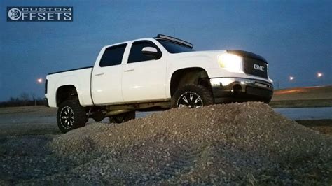 2008 Gmc Sierra 1500 With 20x9 1 Fuel Throttle And 30555r20 Mickey Thompson Baja Boss Mt And