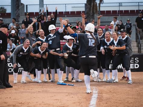 Womens Softball Stars Are Back In Play As Pro Softball Season Opens In