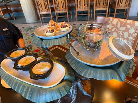 Review Story Book Dining In Artist Point At Disneys Wilderness Lodge