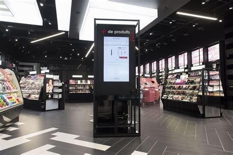 Sephora Tests New Phygital Store Concept In France