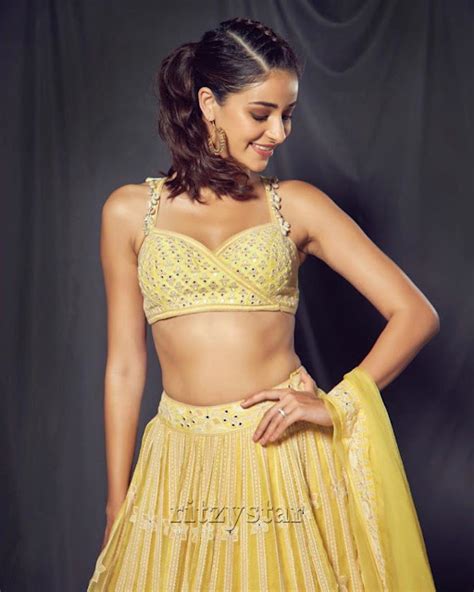 Ananya Pandey sizzles in yellow lehenga choli at Umang 2020 - RitzyStar