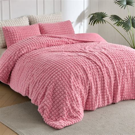 Enjohos Pink Faux Fur Comforter Queen Ultra Soft Fluffy Comforter Set