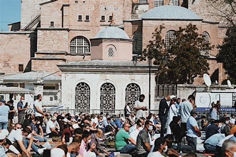 Rukun Dan Tata Cara Khutbah Idul Fitri Di Masjid Lengkap Dengan Bacaan