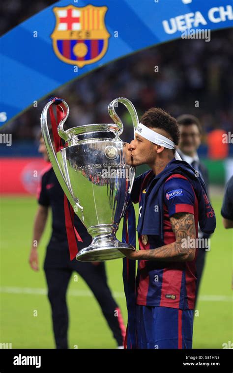 Barcelonas Neymar Celebrates By Kissing The Uefa Champions League