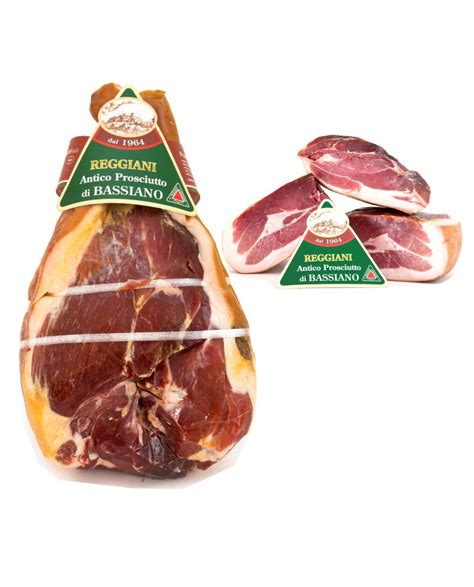 Vendita Online Prosciutto Di Bassiano Classico Senza Osso ADDOBBO