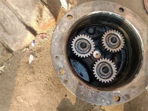 Gear Plate At Best Price In Ghaziabad By Balaji Earth Mover Id