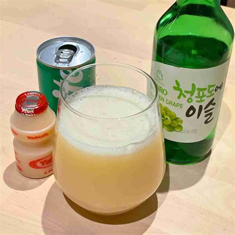 Easy Yogurt Soju Recipe (Yakult + Soju + Sprite Mix)