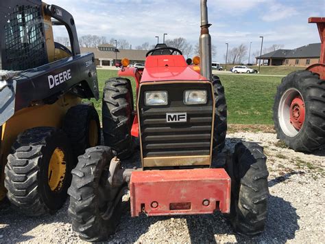 Massey Ferguson 1040 Online Auctions