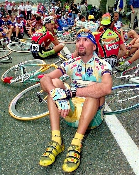 Verso Il Cinquantenario Di Marco Pantani La Fotostoria Del Pirata