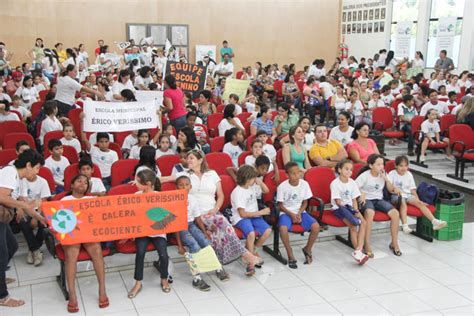 Prova Torta Na Cara Da Gincana Ecociente Re Ne Alunos De Nove Escolas