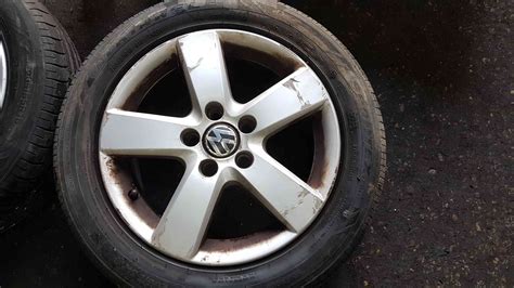 Volkswagen Golf Mk5 2003 2009 Alloy Wheel Set X4 Tyres 205 55 16 1t0601025m Store Used