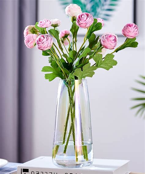 Glass Vase With Flower At Kimberly Nelson Blog