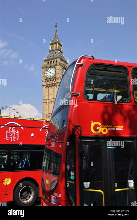 London Buses Hi Res Stock Photography And Images Alamy