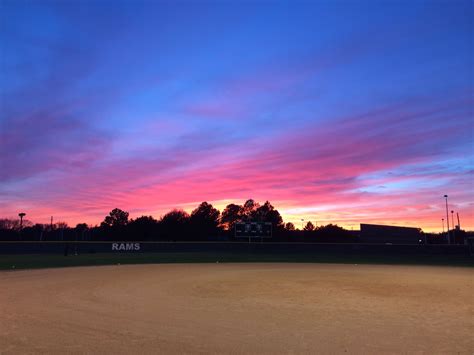 Night at my field! | Aesthetic wallpapers, Field wallpaper, Wallpaper