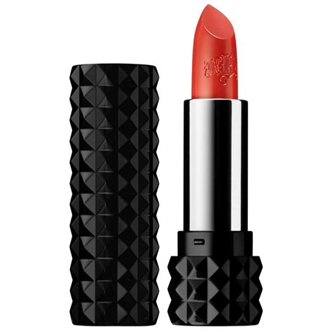 How to choose the best red lipstick for your complexion