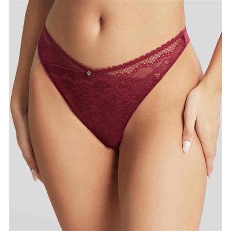 String En Dentelle Ajourée Rouge Cleo By Panache Lemon Curve