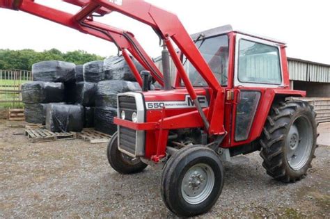 Massey Ferguson 550 2wd C W Mf 80 Loader