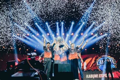 Mundial De Lol Relembre Participa Es Do Brasil No Campeonato