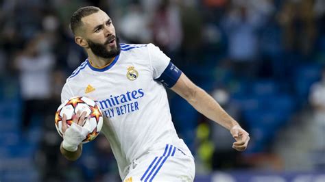 Psg Real Madrid Karim Benzema Titulaire Son Entraineur A Tranché