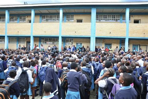 ZR Mahabane School Celebrates 20 Years With Premier S Visit FREE