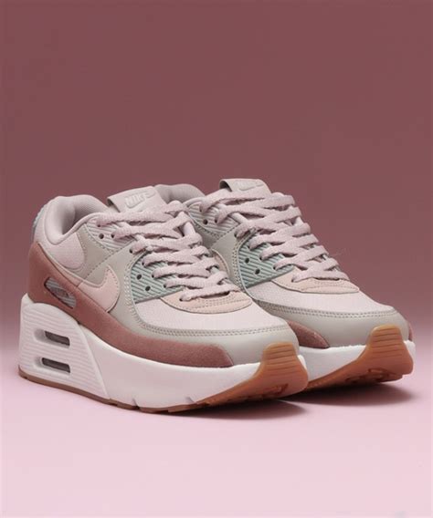 NIKEナイキのNIKE AIR MAX 90 LV8 ナイキ ウィメンズ エア マックス 90 LV8 SPスニーカー