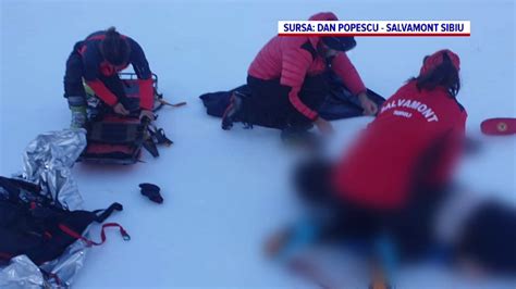 Turist mort în Făgăraș după ce a alunecat de pe munte O alpinistă a