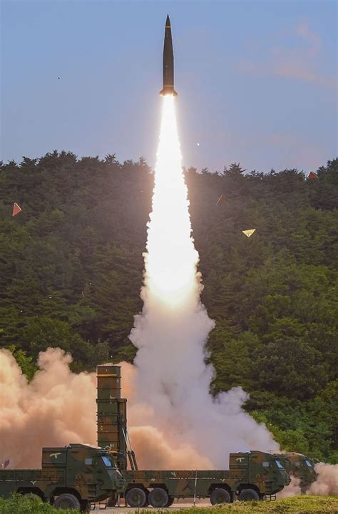 Als Reaktion Auf Den J Ngsten Atomtest Nordkoreas Hat S Dkorea Raketen