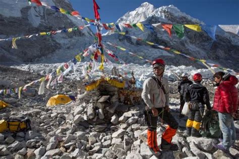 The Sherpas of Everest - Neatorama